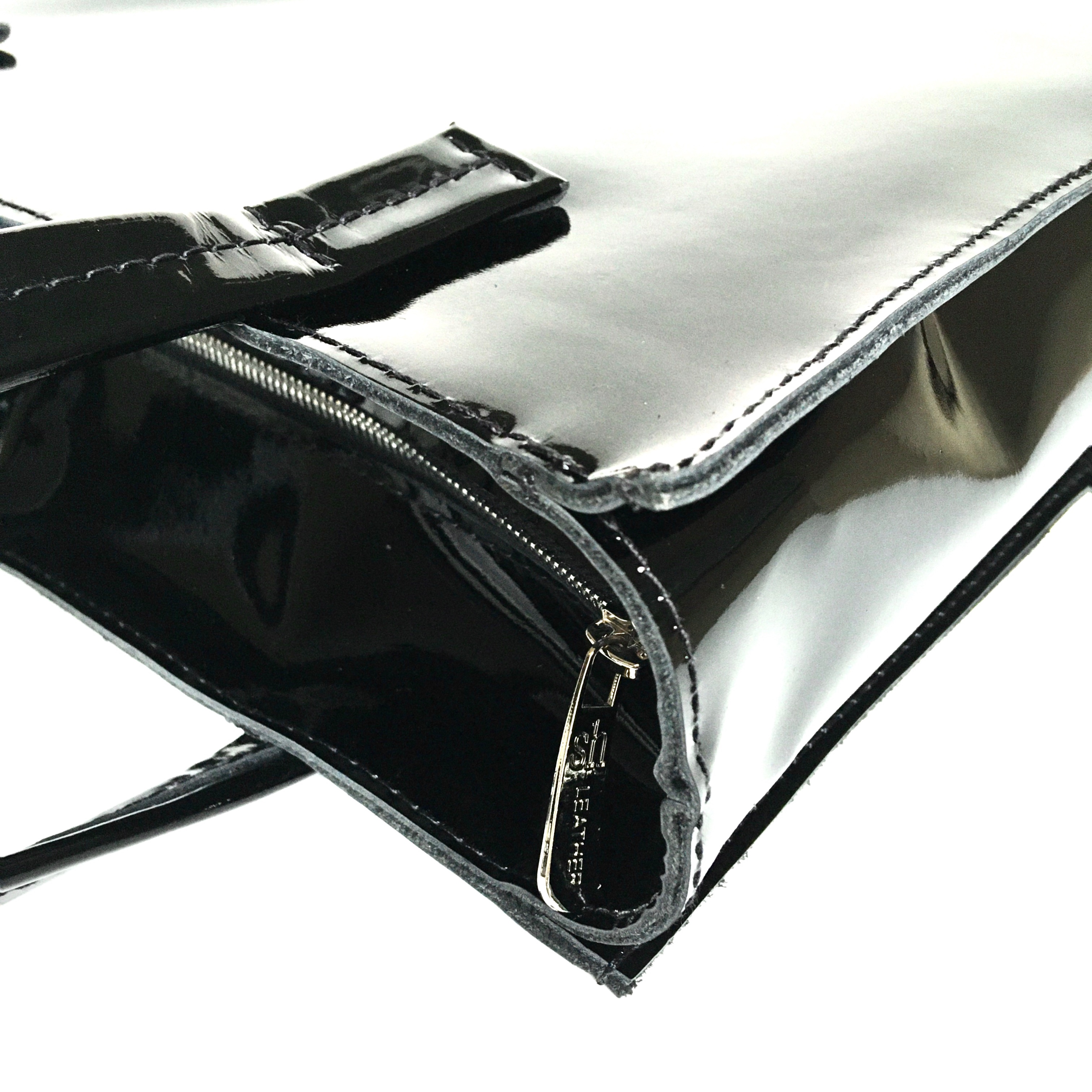 Lacquer leather medium tote bag Leather Skivers Hides
